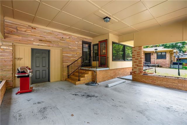 5 N OAK Street, Williamston, SC 29697