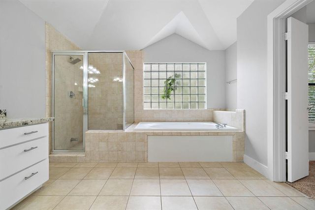 8676 Meadowcroft Drive, Houston, TX 77063