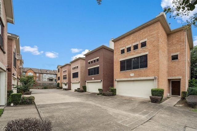 8676 Meadowcroft Drive, Houston, TX 77063