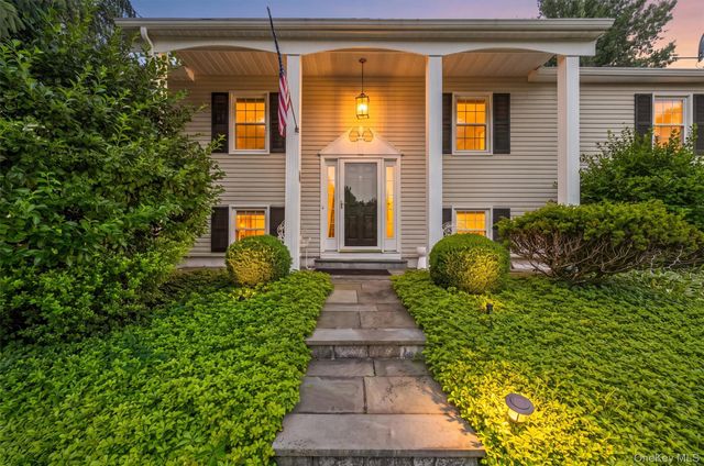 431 Bonnie Court, Yorktown Heights, NY 10598