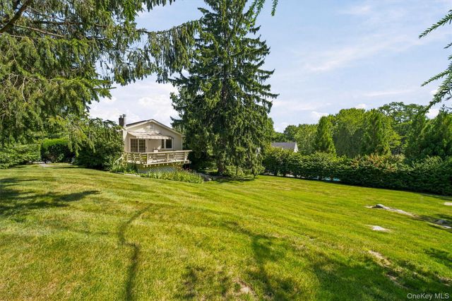 431 Bonnie Court, Yorktown Heights, NY 10598