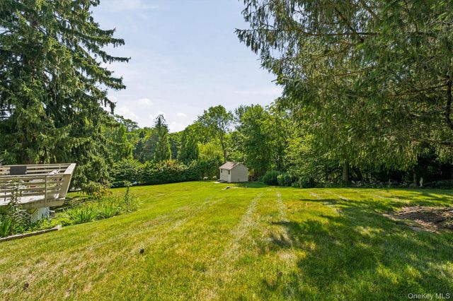 431 Bonnie Court, Yorktown Heights, NY 10598