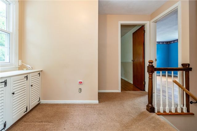 69 Douglas Road, Warwick, RI 02886