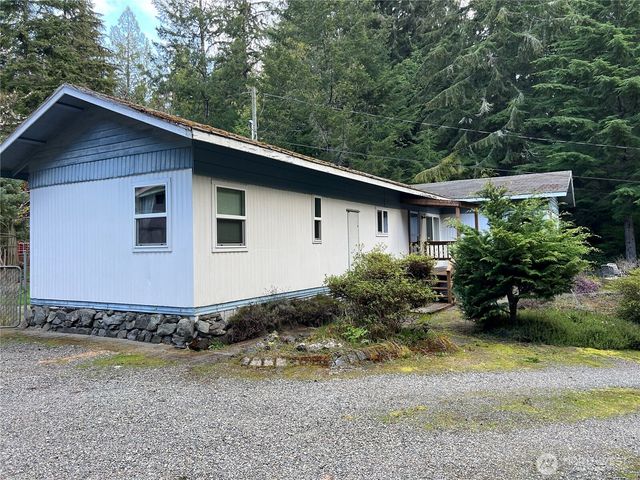 14644 Peacock Hill Road SE, Olalla, WA 98359