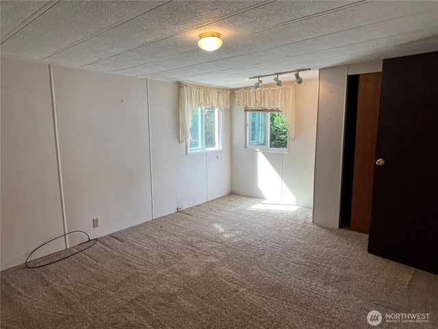 14644 Peacock Hill Road SE, Olalla, WA 98359