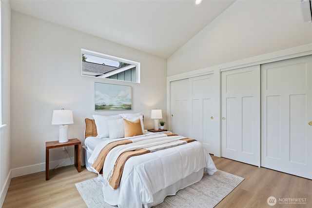 263 NW 42nd Street, Seattle, WA 98107