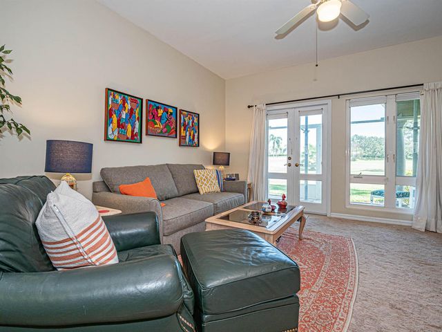 5060 HARMONY Circle 105, Vero Beach, FL 32967