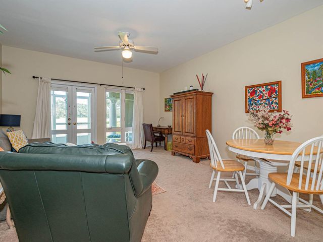 5060 HARMONY Circle 105, Vero Beach, FL 32967