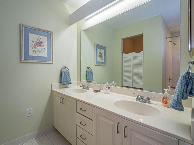 5060 HARMONY Circle 105, Vero Beach, FL 32967