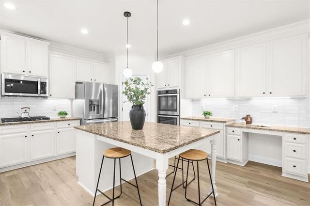 2217 Birchtree Way, Marietta, GA 30062