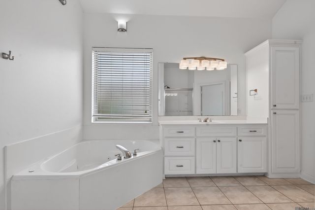 36114 Bluff Oaks Ave, Prairieville, LA 70769