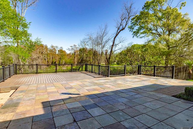 36114 Bluff Oaks Ave, Prairieville, LA 70769