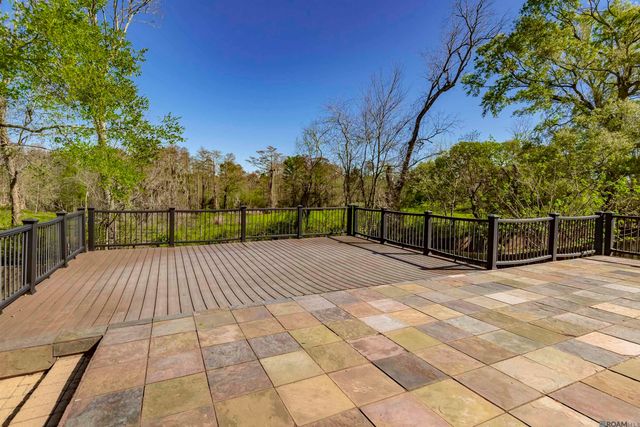 36114 Bluff Oaks Ave, Prairieville, LA 70769