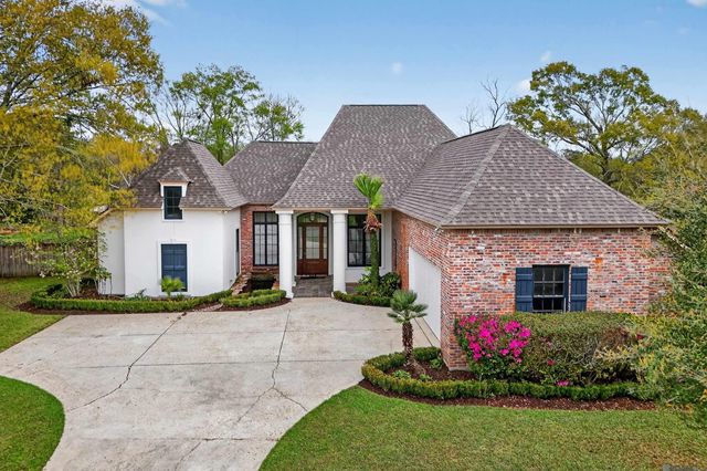 36114 Bluff Oaks Ave, Prairieville, LA 70769