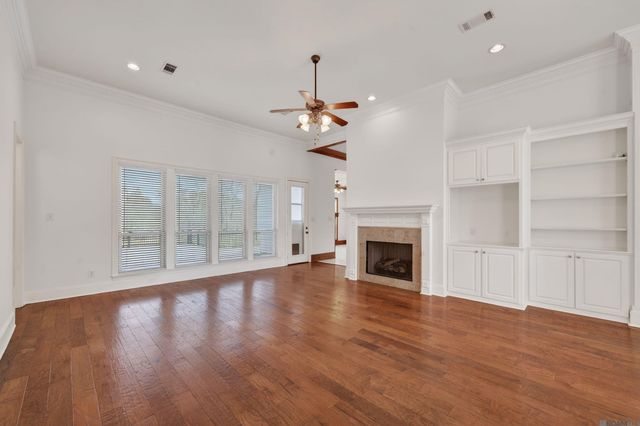 36114 Bluff Oaks Ave, Prairieville, LA 70769