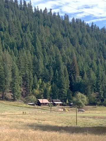 3277 A ORIENT CUTOFFF Rd, Kettle Falls, WA 99141