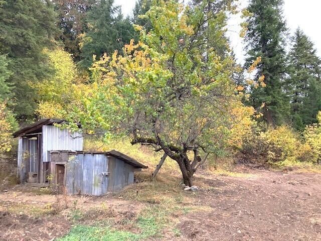 3277 A ORIENT CUTOFFF Rd, Kettle Falls, WA 99141