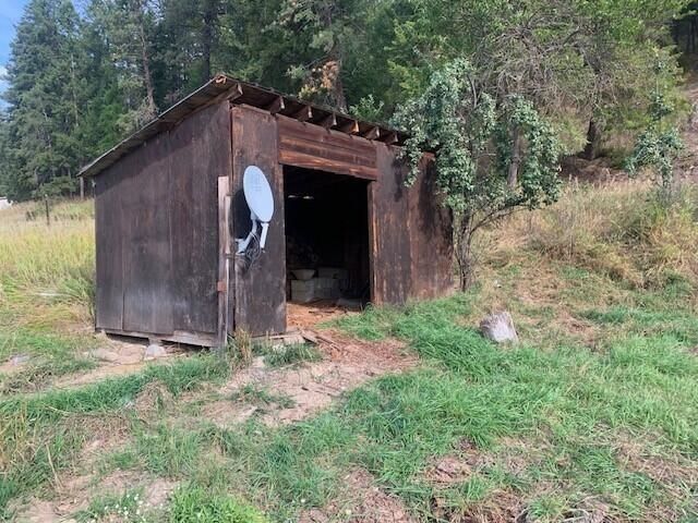 3277 A ORIENT CUTOFFF Rd, Kettle Falls, WA 99141