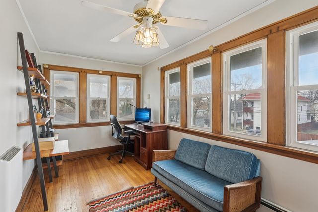 733 S Oak Park Avenue, Oak Park, IL 60304