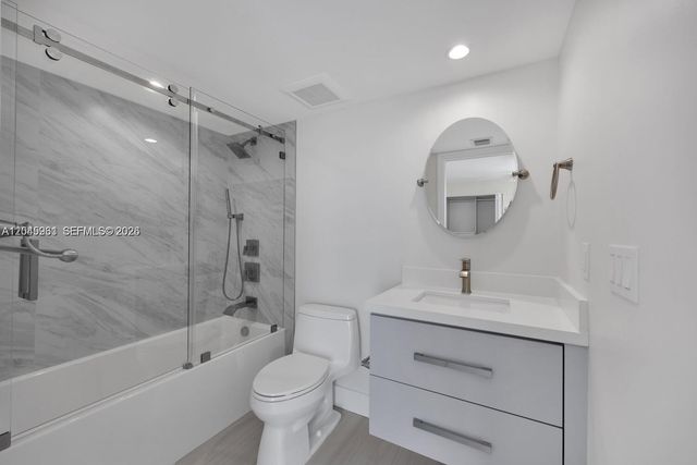 600 Biltmore Way 618, Coral Gables, FL 33134