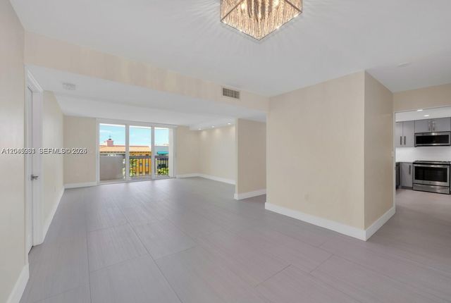 600 Biltmore Way 618, Coral Gables, FL 33134