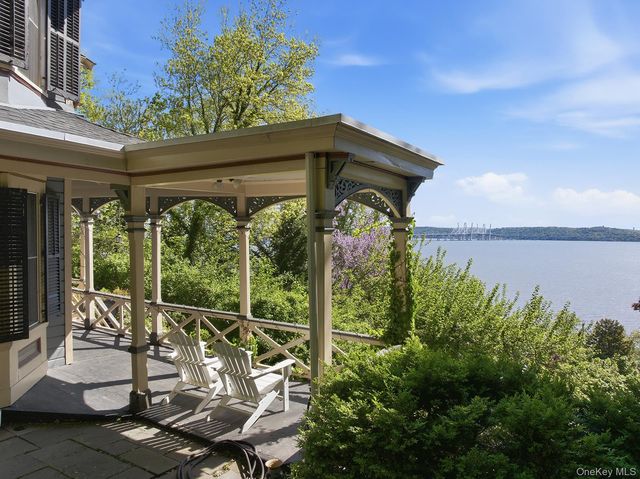 215 River Road, Nyack, NY 10960