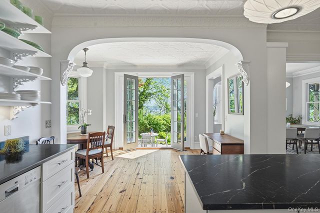 215 River Road, Nyack, NY 10960
