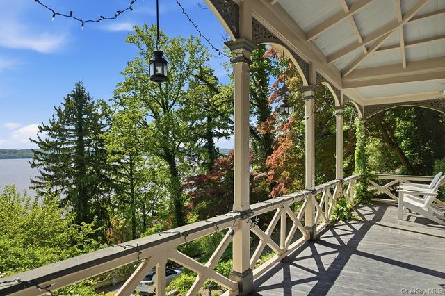215 River Road, Nyack, NY 10960