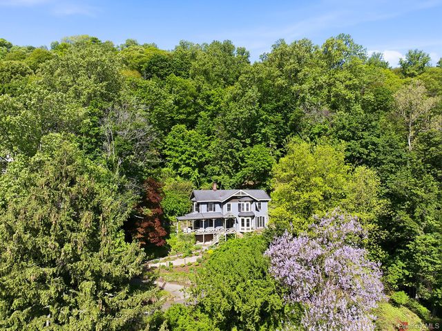 215 River Road, Nyack, NY 10960