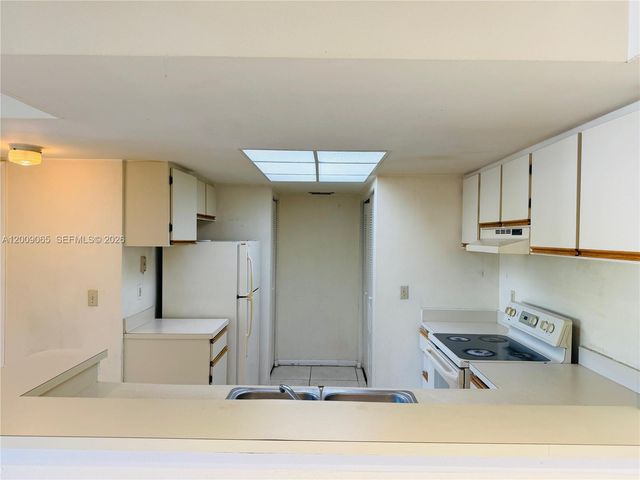 9266 W Atlantic Blvd 1026, Coral Springs, FL 33071