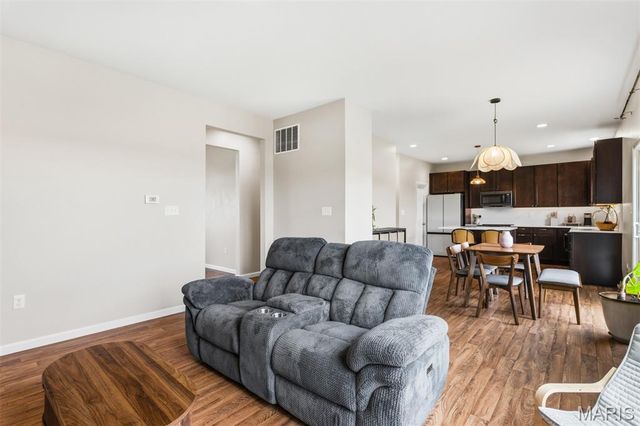 1560 Winding Meadows Drive, Fenton, MO 63026