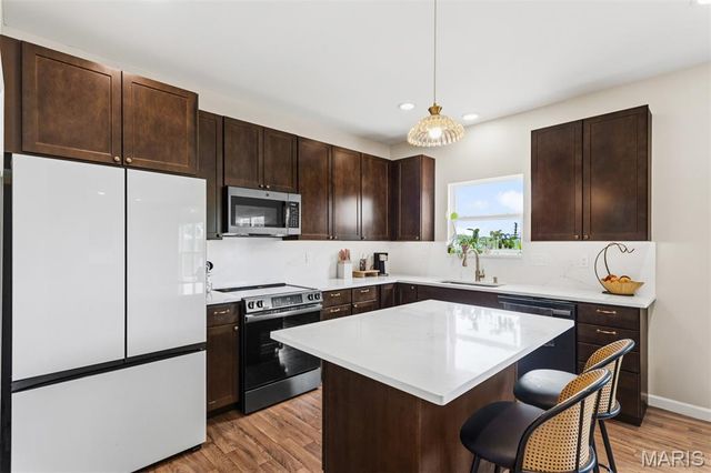 1560 Winding Meadows Drive, Fenton, MO 63026