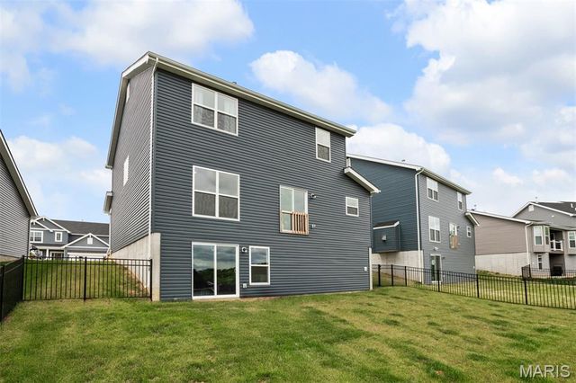 1560 Winding Meadows Drive, Fenton, MO 63026
