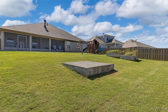 836 Hedgefield Way, Prattville, AL 36066