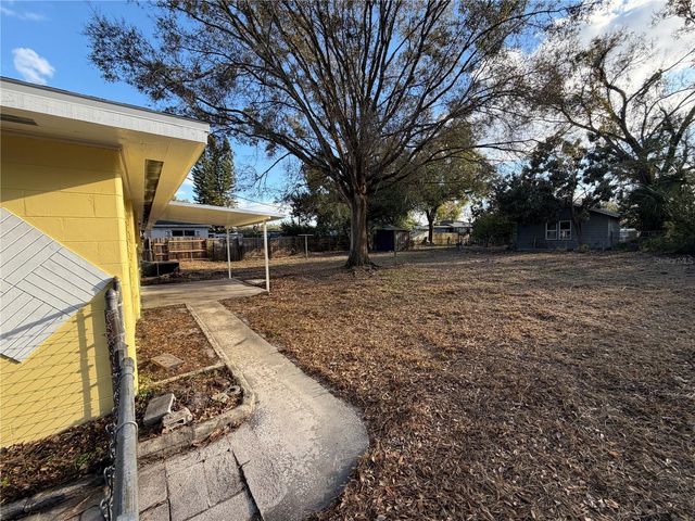 1915 E FERN ROAD, Lakeland, FL 33801