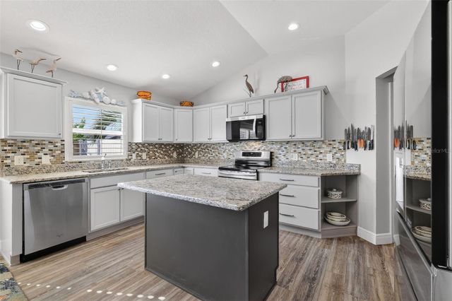 765 ELLIOTT AVENUE, The Villages, FL 32163