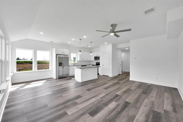 1089 Road 5740, Cleveland, TX 77327