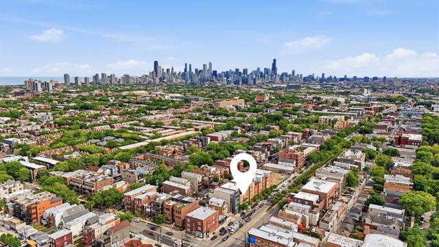 2743 N Ashland Avenue 1S, Chicago, IL 60614