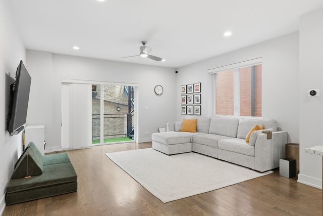 2743 N Ashland Avenue 1S, Chicago, IL 60614