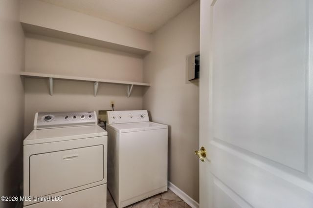 2185 Baywood Drive, Biloxi, MS 39532