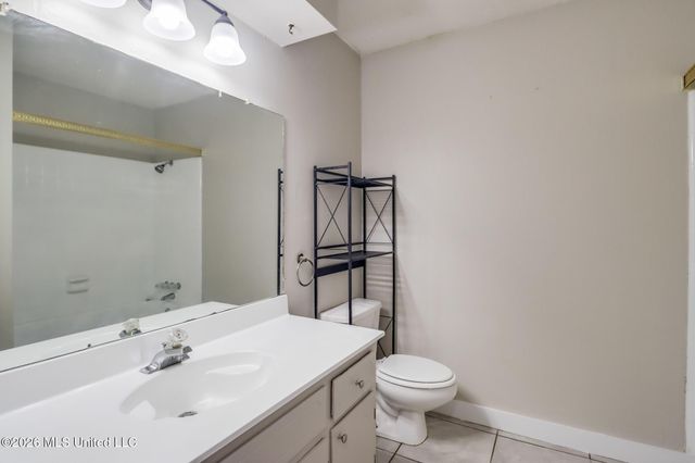 2185 Baywood Drive, Biloxi, MS 39532