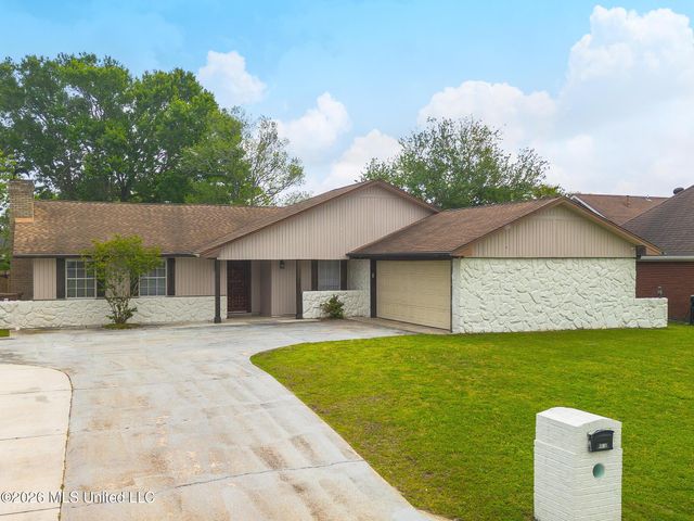 2185 Baywood Drive, Biloxi, MS 39532