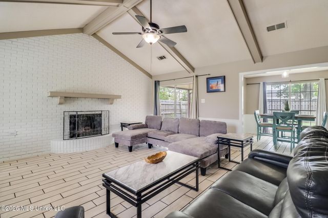 2185 Baywood Drive, Biloxi, MS 39532