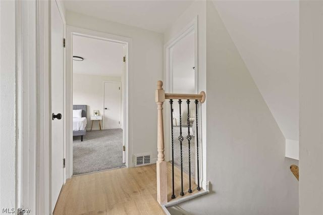 1426 Westover Road, Cleveland Heights, OH 44118