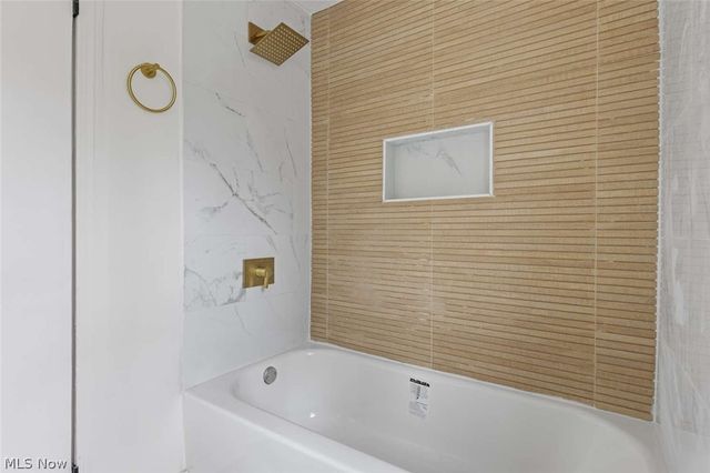 1426 Westover Road, Cleveland Heights, OH 44118