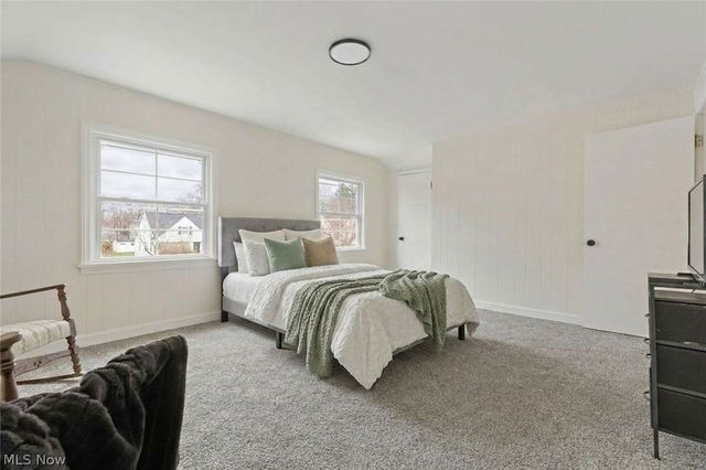 1426 Westover Road, Cleveland Heights, OH 44118