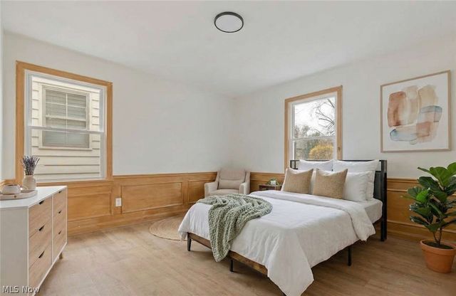 1426 Westover Road, Cleveland Heights, OH 44118