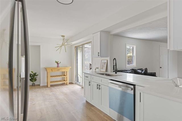 1426 Westover Road, Cleveland Heights, OH 44118