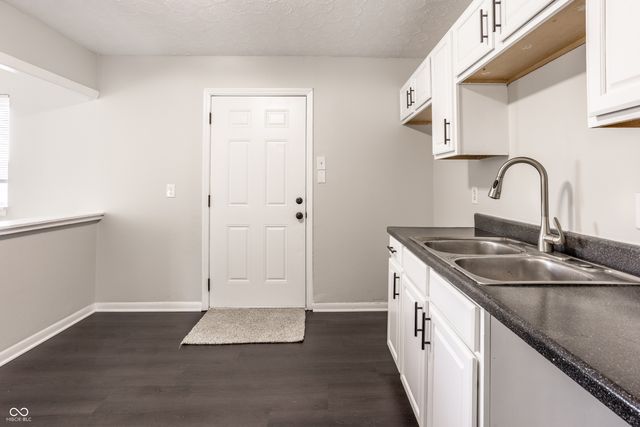 407 Ada Lane, Beech Grove, IN 46107