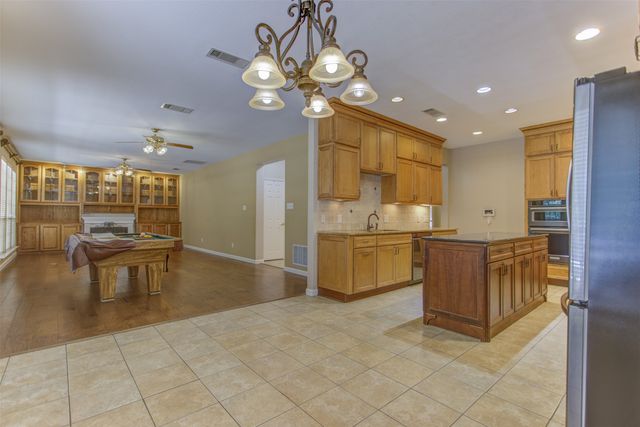 8412 Fort Union Court, Fort Worth, TX 76137